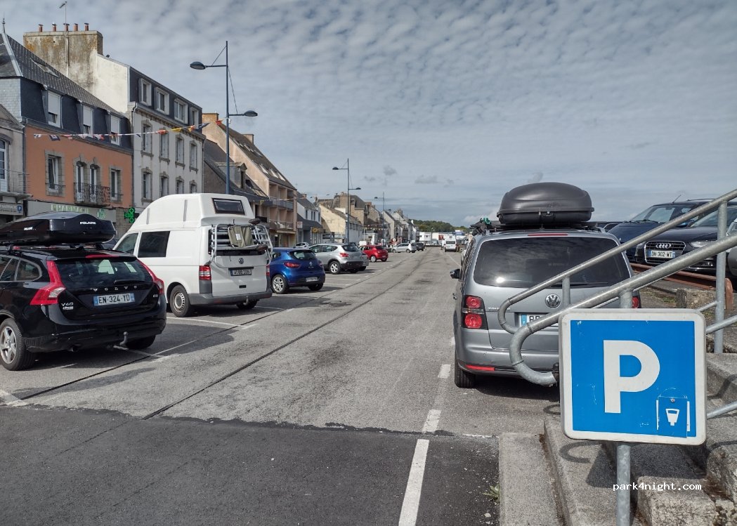 (29900) Concarneau - 4 Quai Carnot — foto