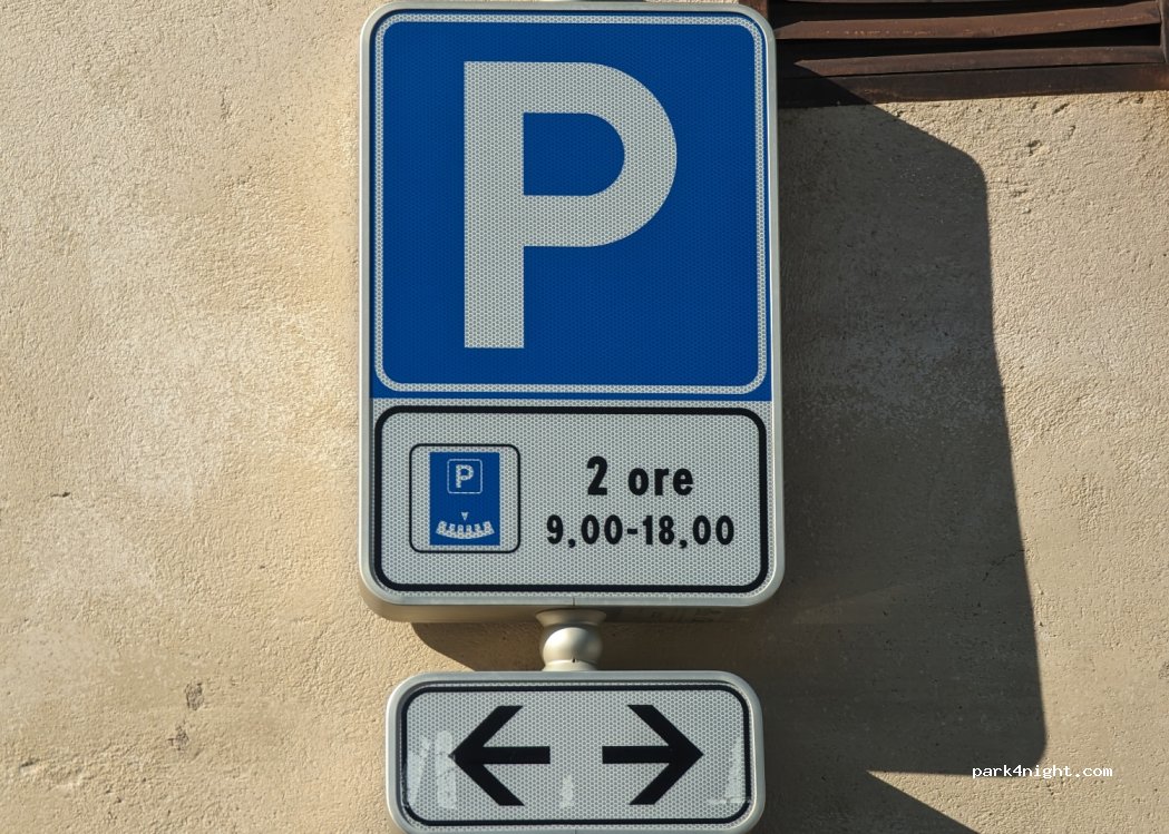 (37018) Malcesine - 14 Via Parrocchia — foto 2