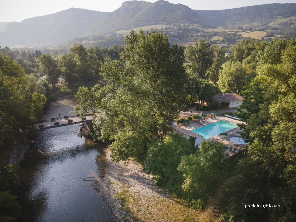 Camping Huttopia Millau — foto