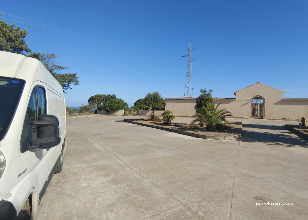 (07030) Badesi - Unnamed Road — foto