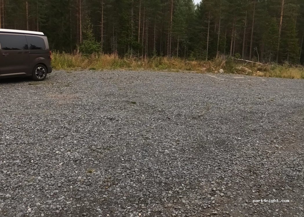 (905 83) Umeå - — foto 2
