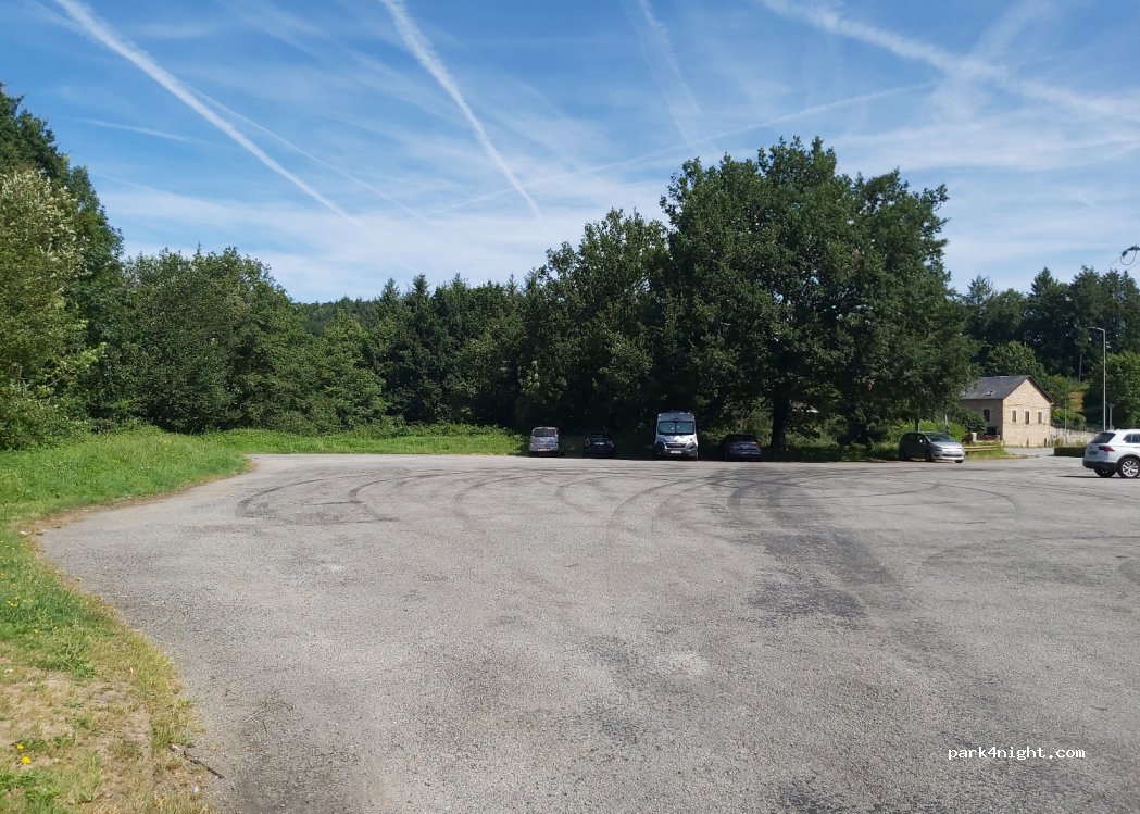 (87120) Eymoutiers - 18 Promenade des Sports — foto
