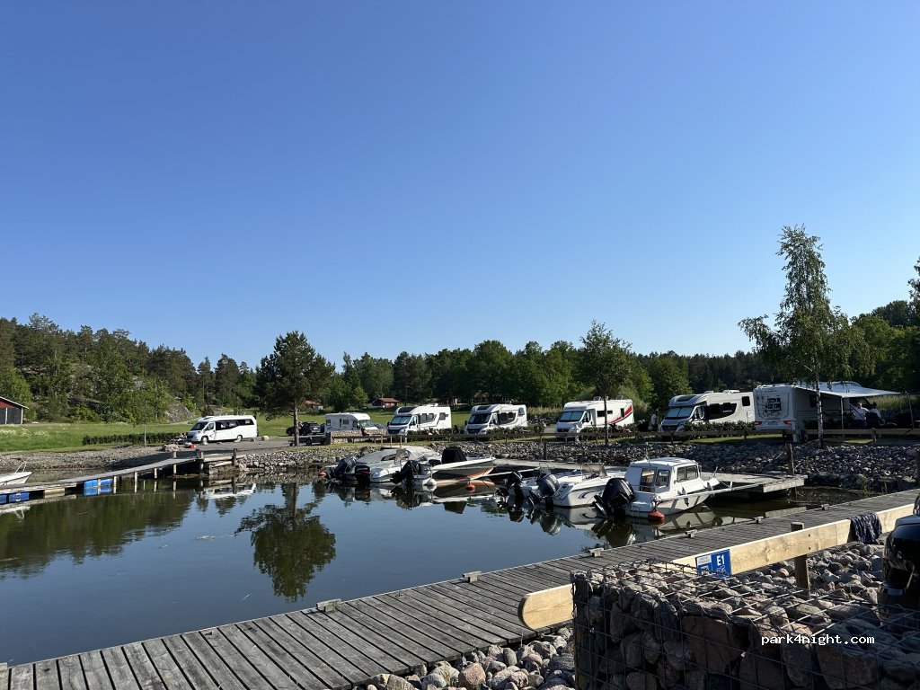 Eriksviks Hamn | Finnkroken — foto 2