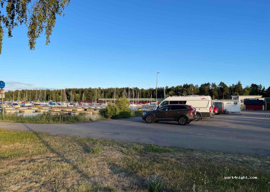 (613 35) Oxelösund - 13 Strandvägen — foto 2