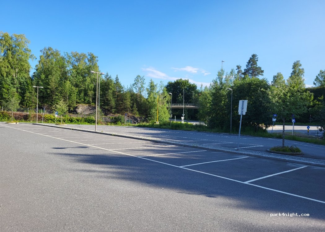 (1357) Bekkestua - 5 Gjønnesjordet — foto