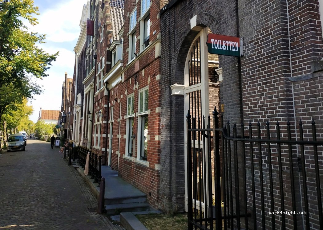 (1135 BK) Edam - 1 Damplein — foto