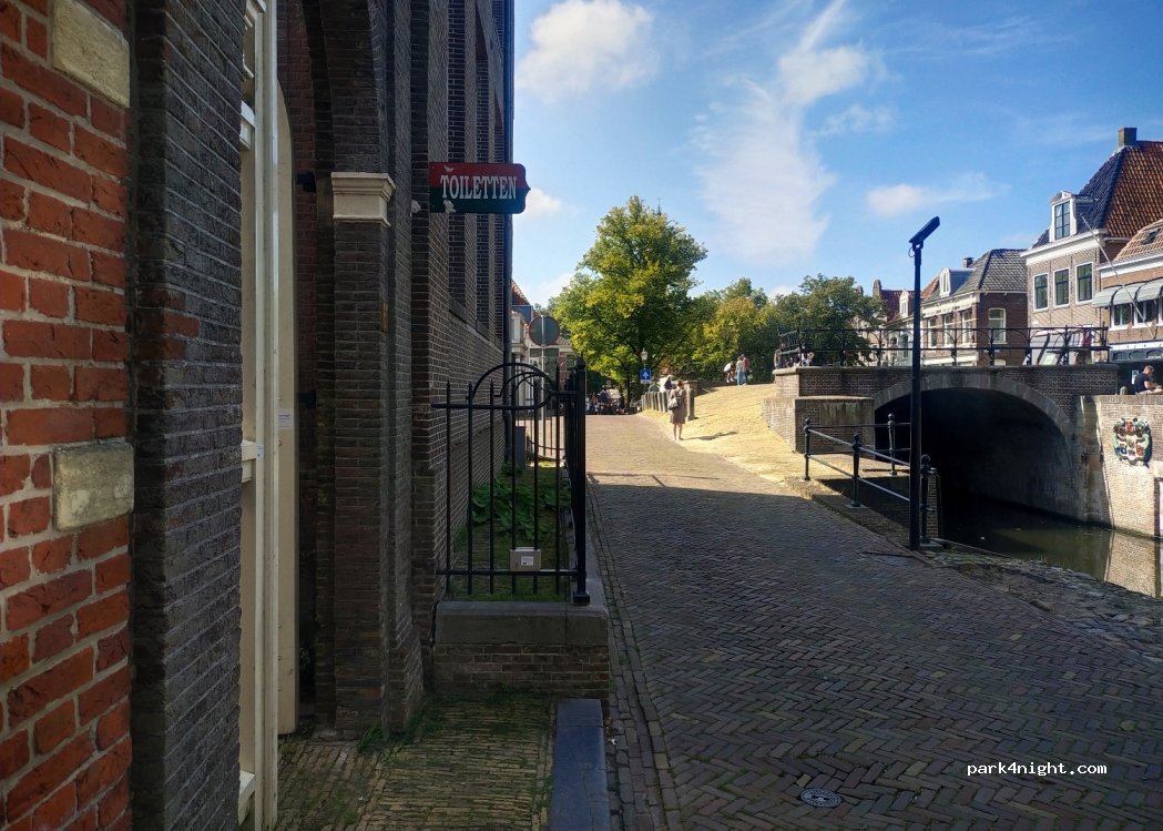 (1135 BK) Edam - 1 Damplein — foto 2
