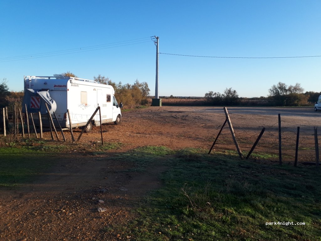 (30740) Vauvert - Hivernon — foto