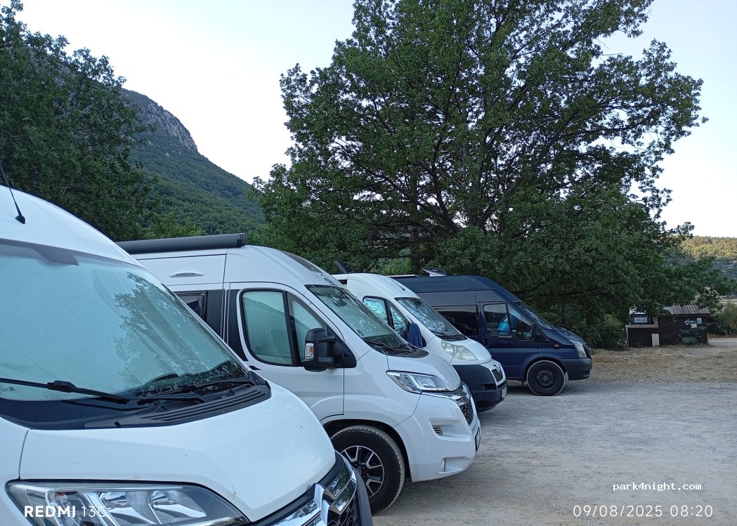 (04360) Moustiers-Sainte-Marie - D957 — foto 2