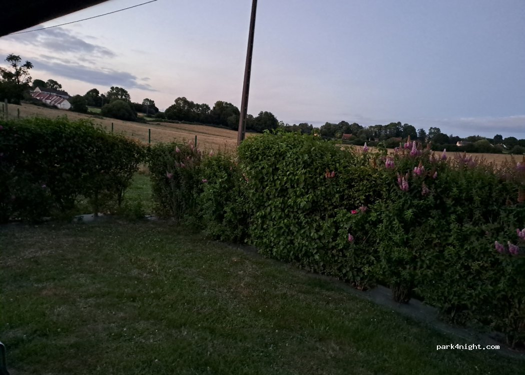 Les Chalets du Perche — foto