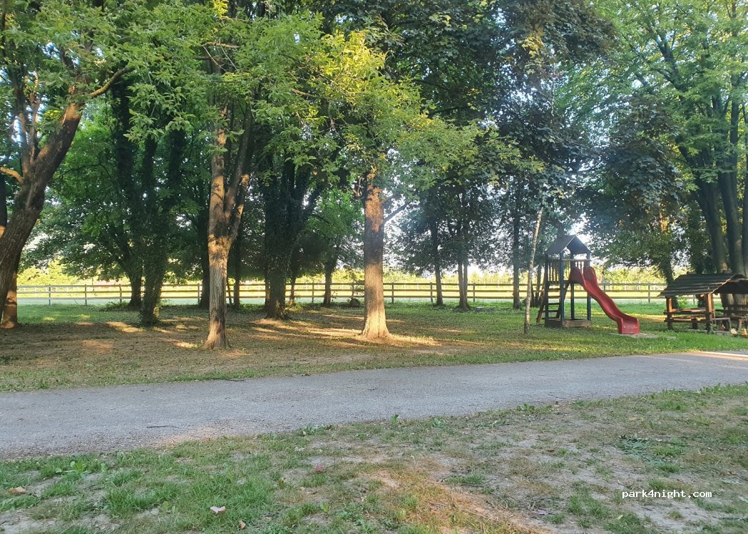 Kamp Orljani — foto