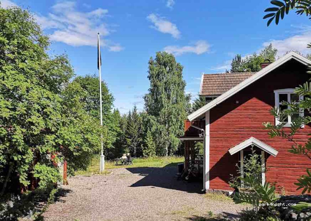 (777 90) Ludvika - Unnamed Road — foto 2