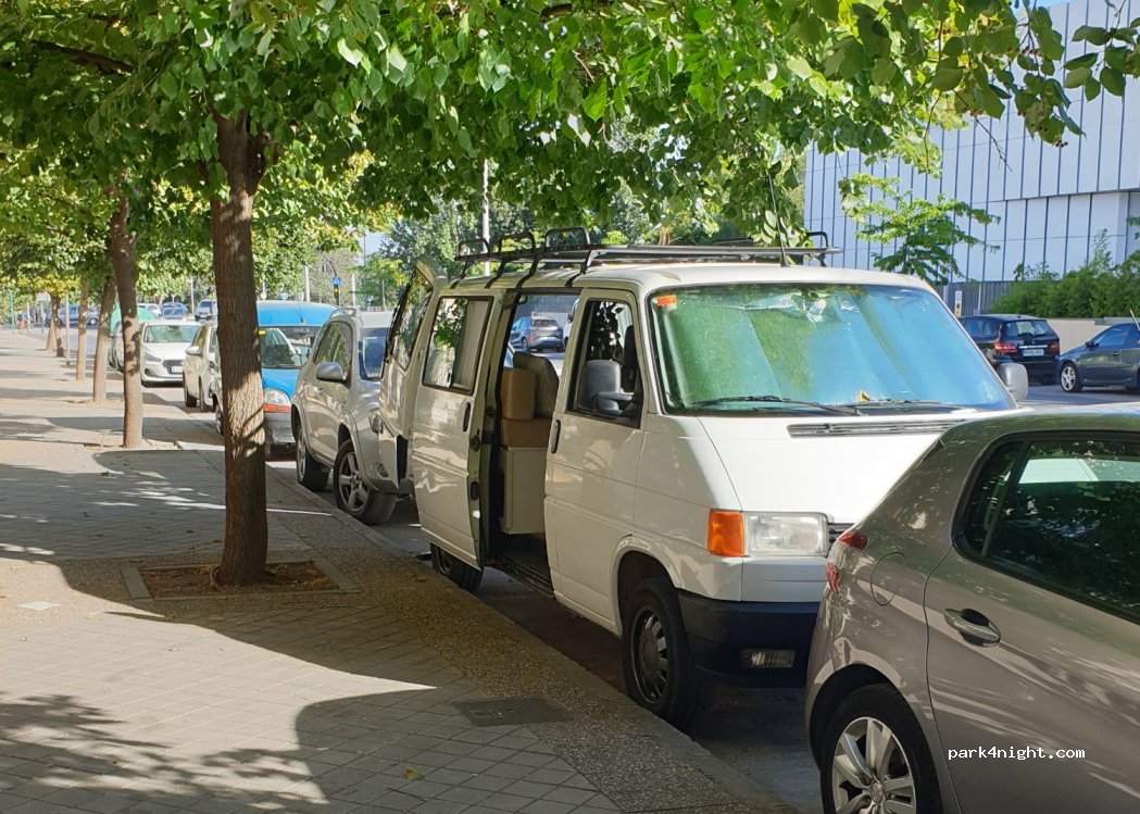 (18006) Granada - 21 Avenida de la Ciencia — foto