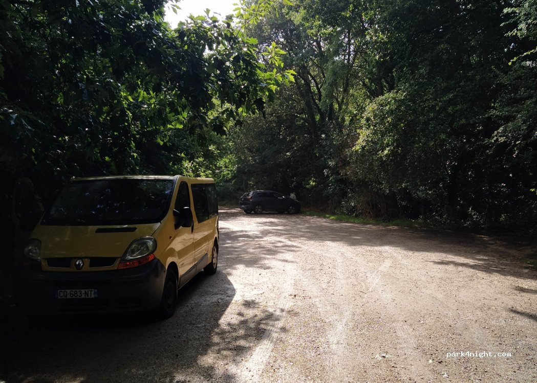 (56000) Vannes - 23 Rue des Salines — foto