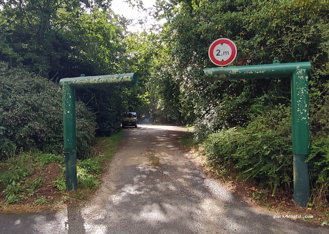 (56000) Vannes - 23 Rue des Salines — foto 2