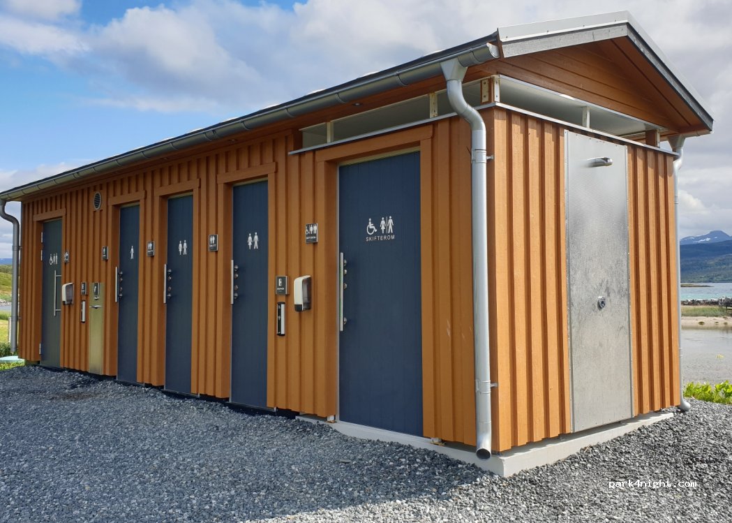 (9419) Sørvik - 65 Grasholmveien — foto