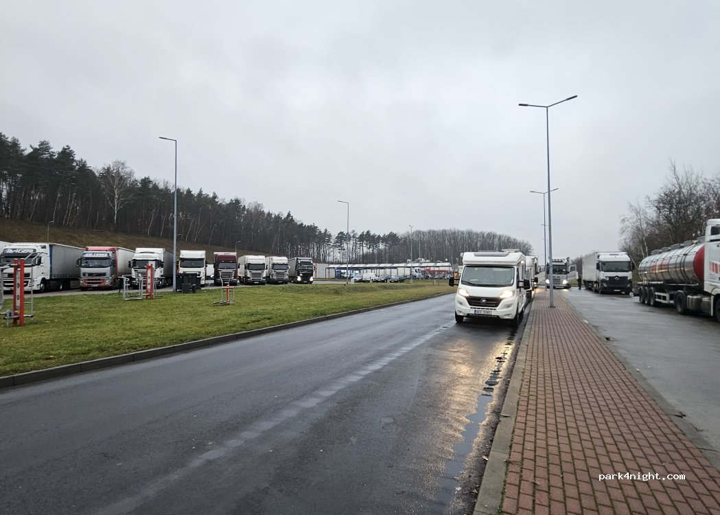 (41-706) Ruda Śląska - 11 Aleja Piastów Śląskich — foto 2