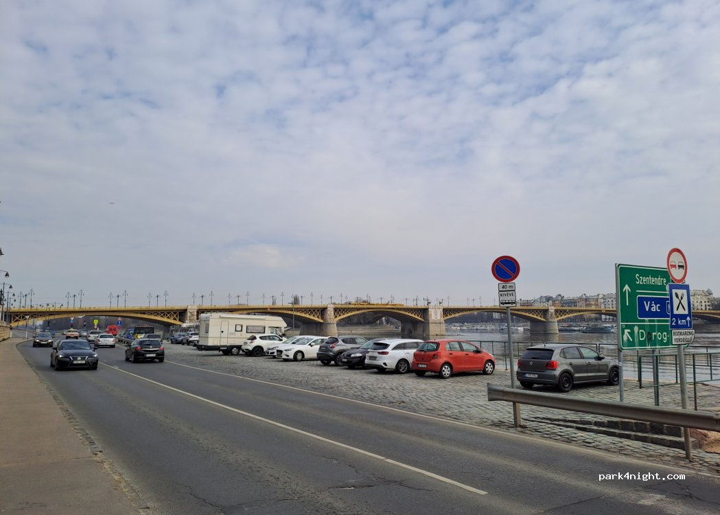 (1027) Budapest - 51 Bem rakpart — foto 4