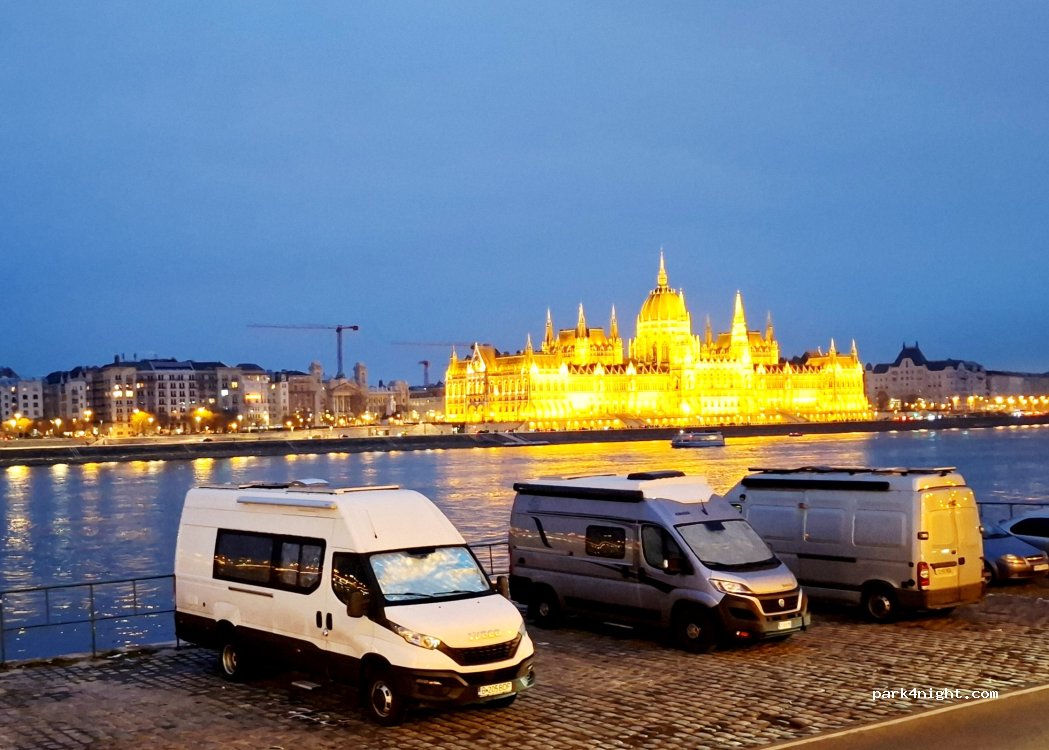 (1027) Budapest - 51 Bem rakpart — foto 5