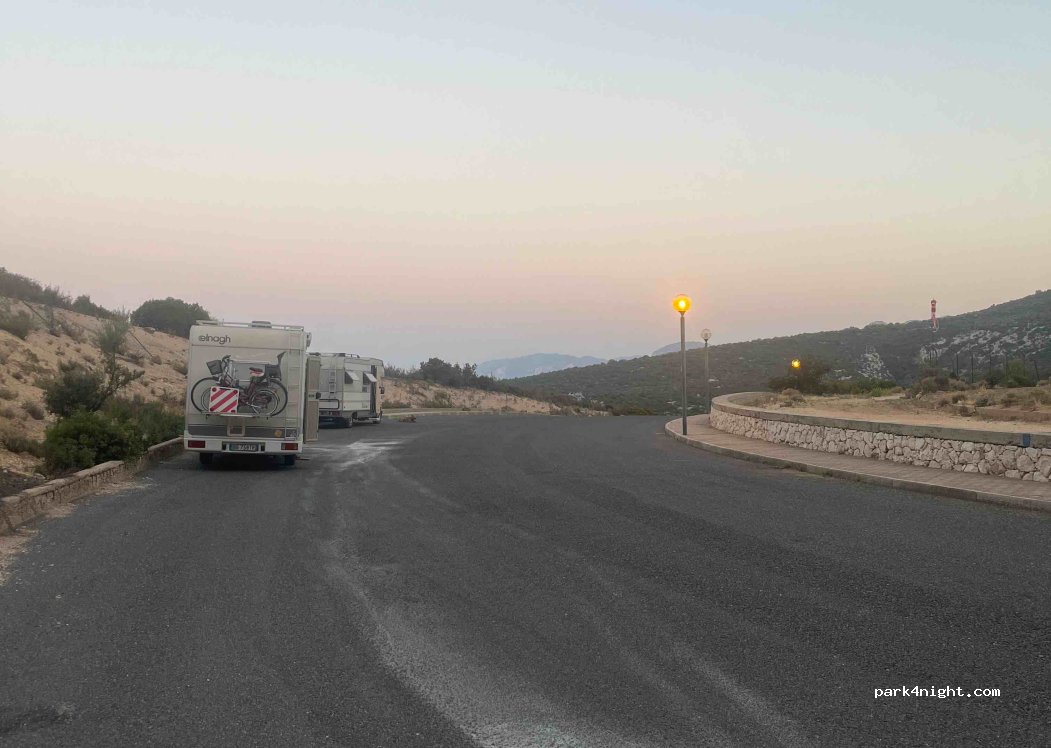 (08022) Cala Gonone - Impianti Sportivi Iscrittiorè — foto 3
