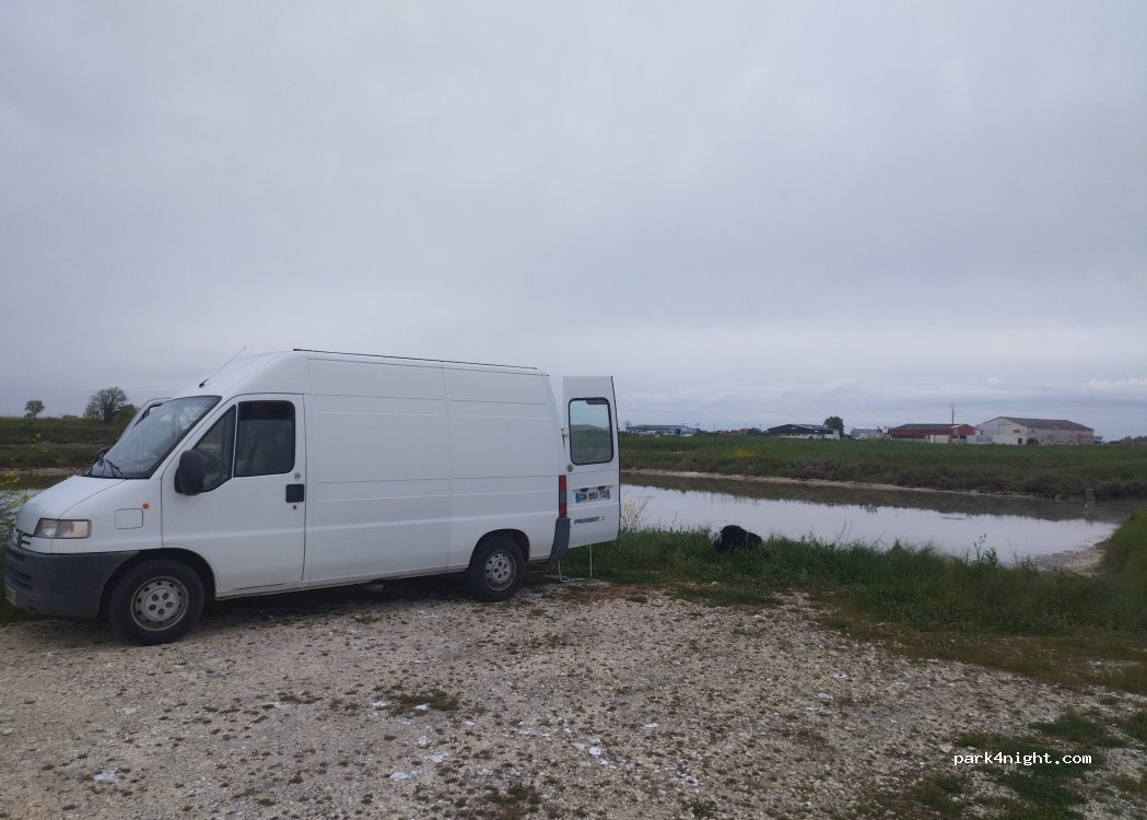 (17390) La Tremblade - Route Neuve — foto 2