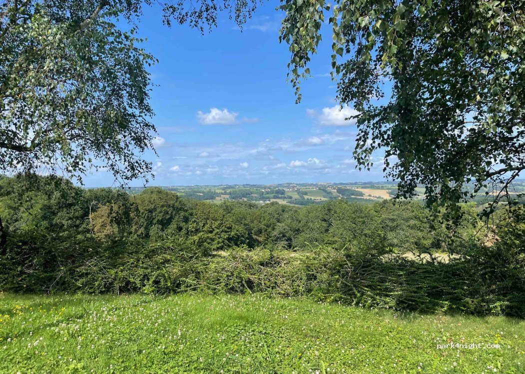 (64330) Claracq - 3 Place des Erables — foto