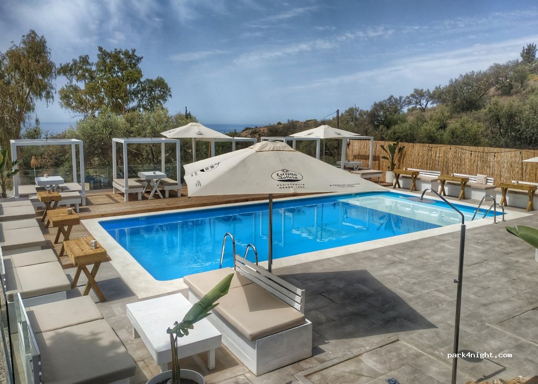 Villa Del Mar, Camping Nerja — foto