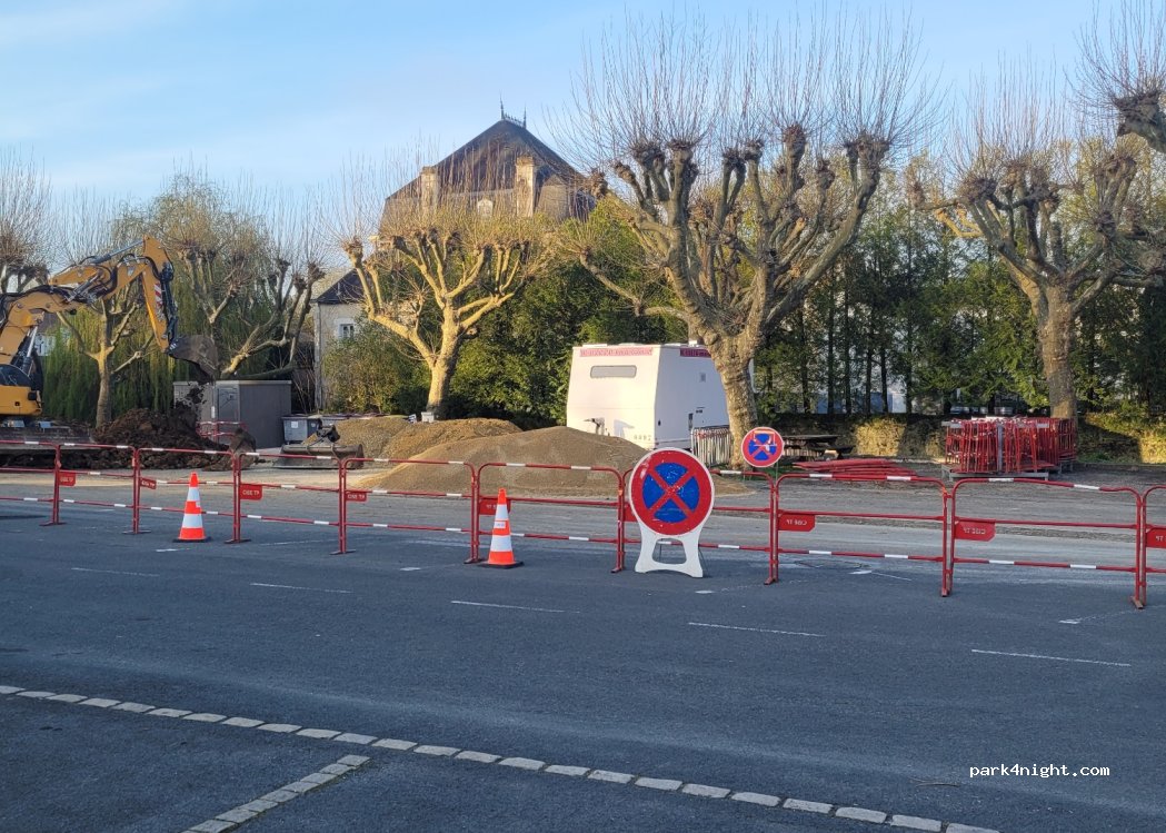 (86370) Vivonne - 6, place du marché — foto 3