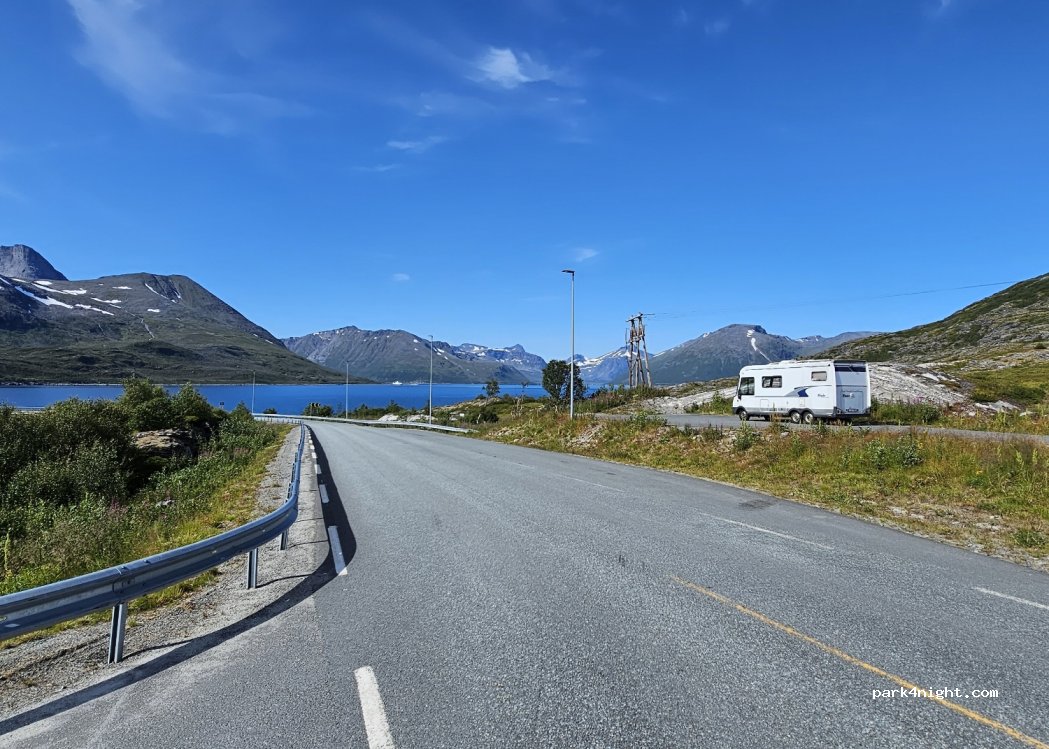 (9180) Skjervøy - 1 Primær Fylkesveg 866 — foto