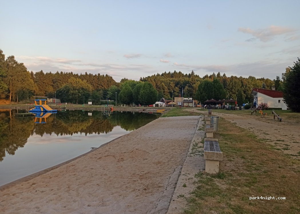 Jablonné Caravan Park — foto