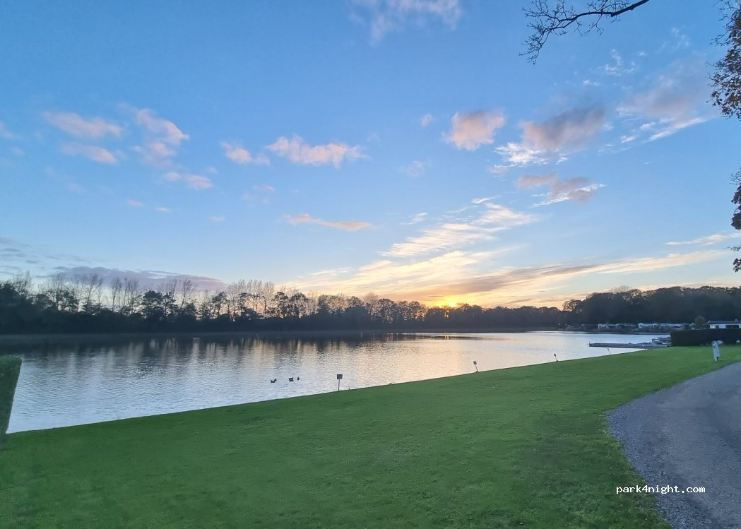 V.O.F. Camping Zwaaikom — foto