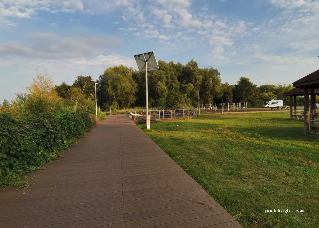 (72-020) Trzebież - 1 Spacerowa — foto 2