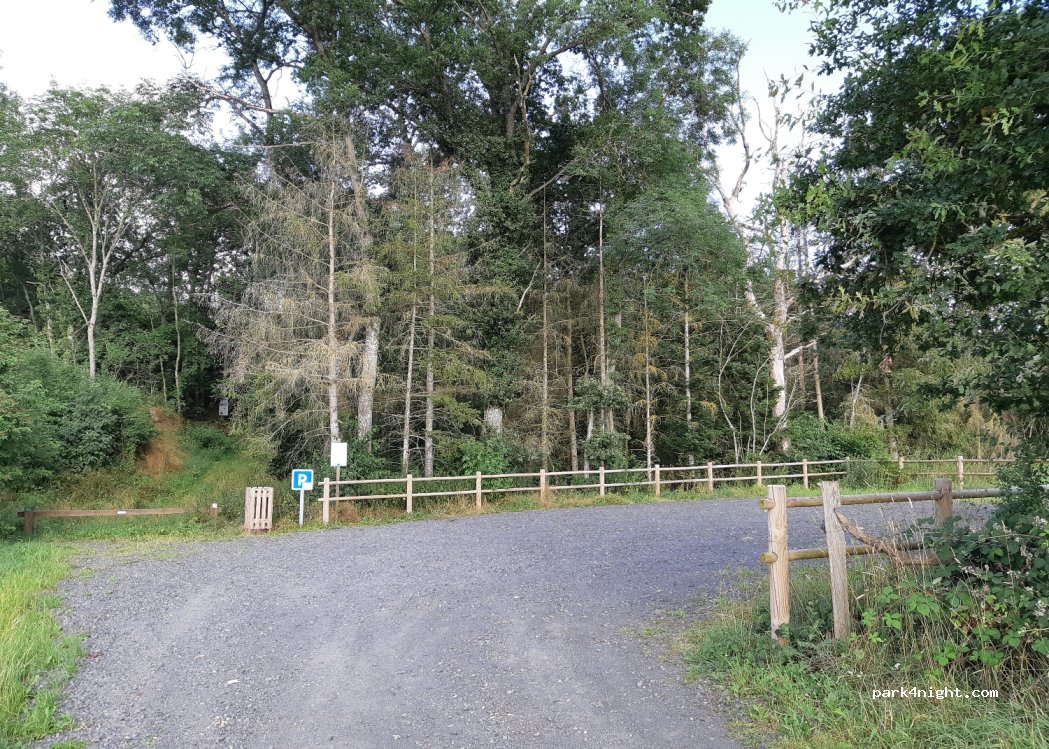 (63230) Saint-Pierre-le-Chastel - — foto