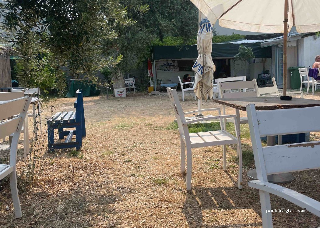 StarCamp Hotel Qeparo — foto