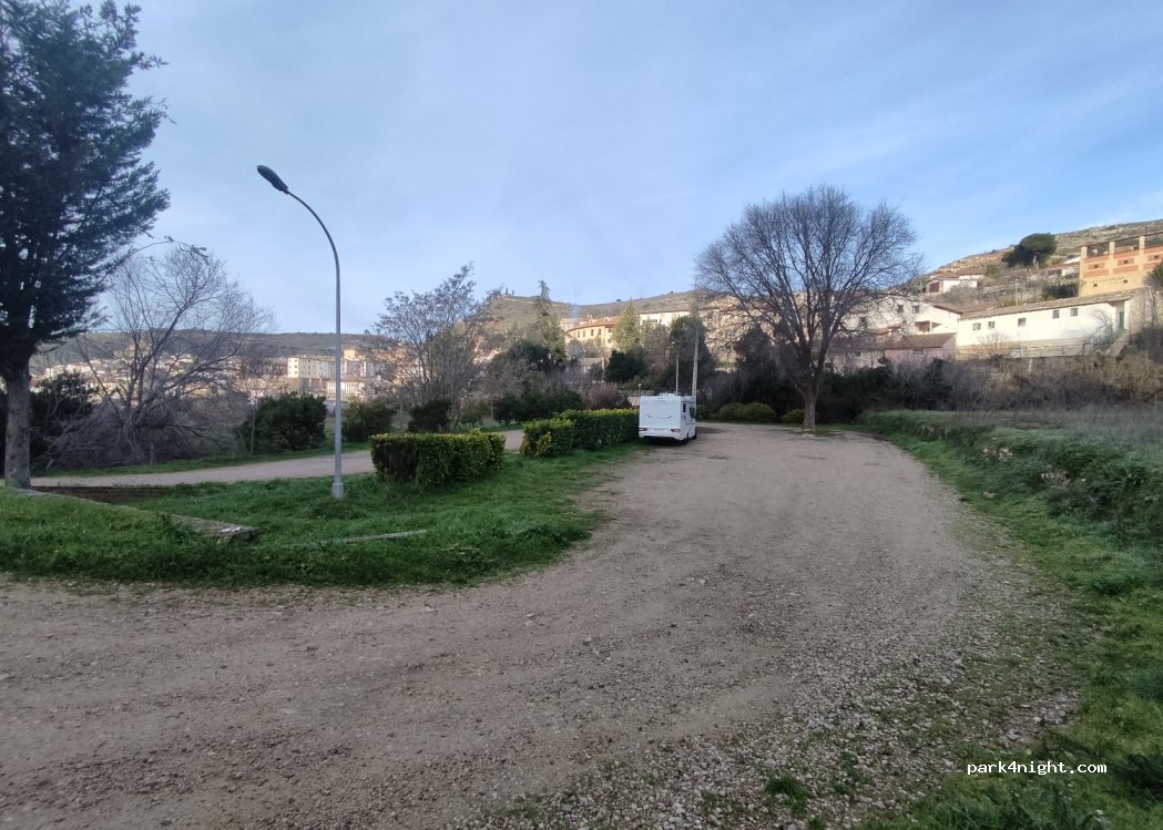 (19100) Pastrana - 55-56 Carretera Tarancón — foto 4
