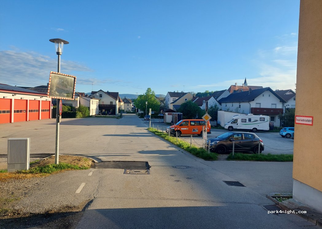 (94491) Hengersberg - 3 Passauer Straße — foto 2