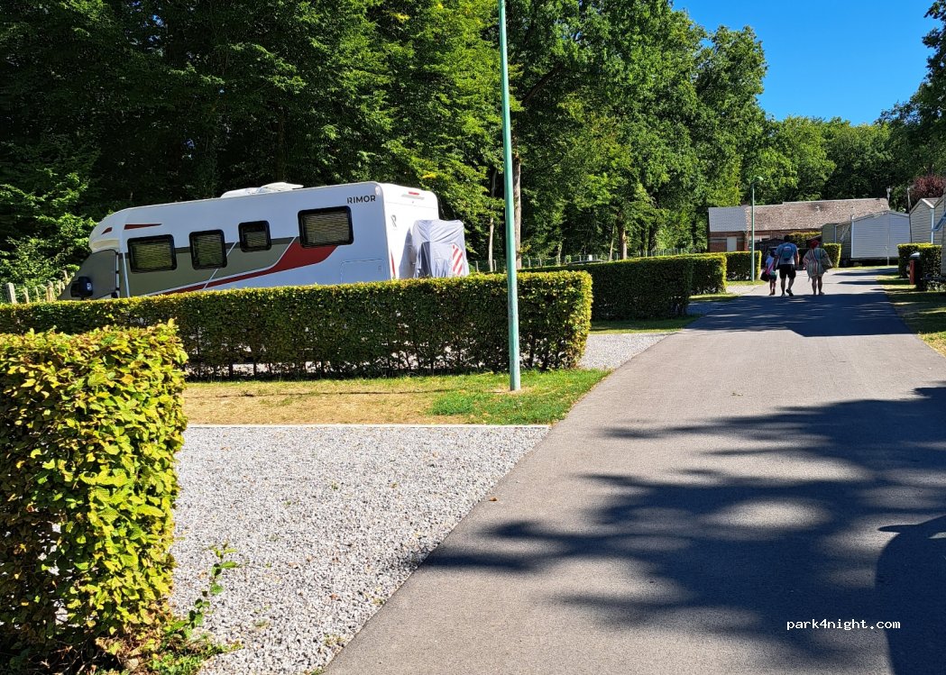 Camping des Etangs des Moines — foto