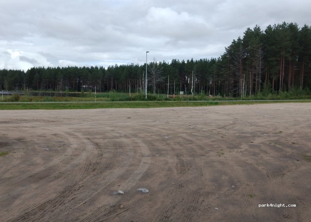 (90240) Oulu - 16 Hiekkakiventie — foto 4