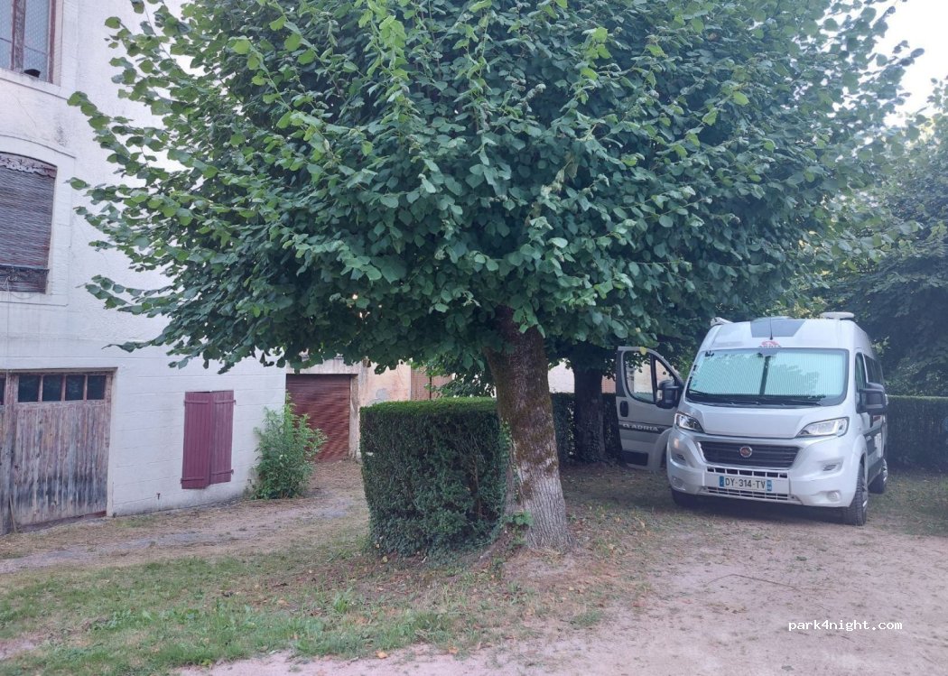 (63390) Châteauneuf-les-Bains - 6 Rue de la Sioule — foto