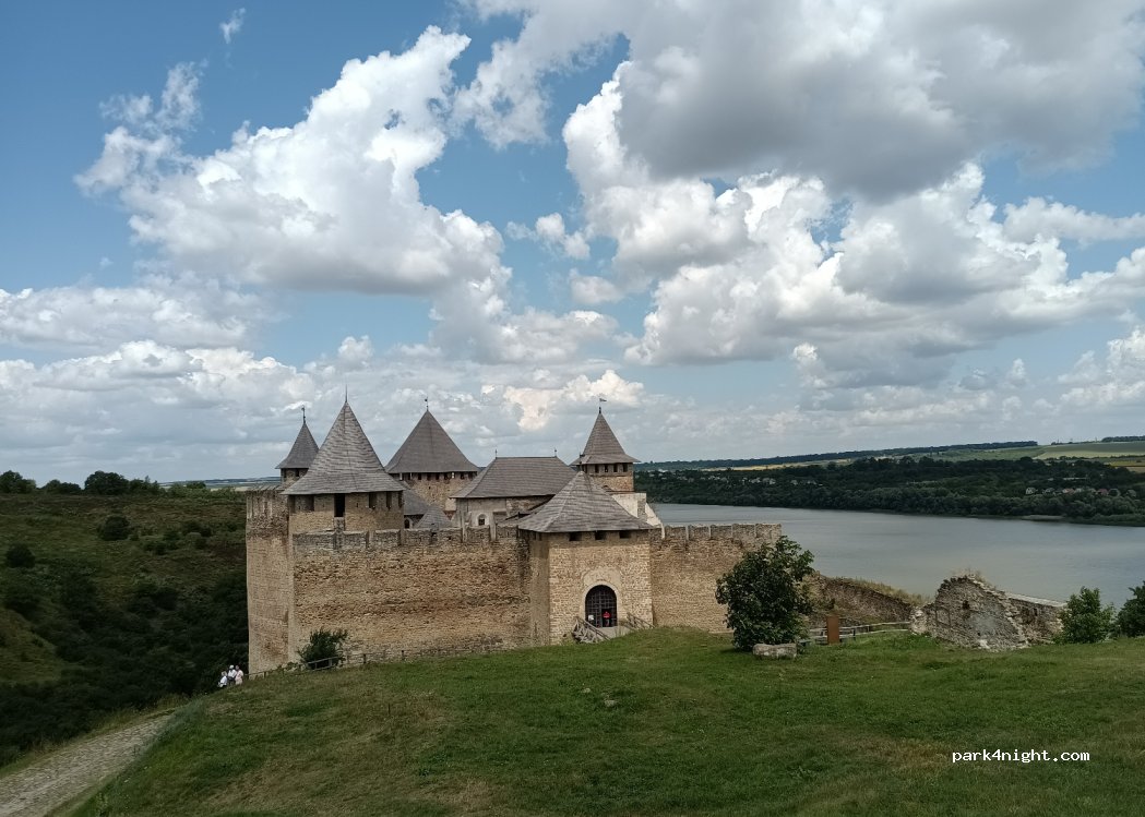 (60000) Khotyn - 30 Vulytsya Fortechna — foto 3