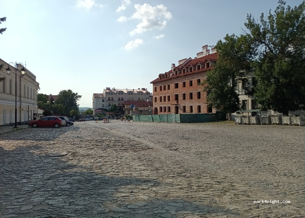 (32301) Kamianets'-podil's'kyi - 2 Hoholia Street — foto 2