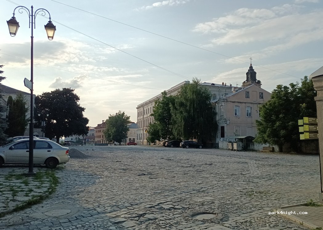 (32301) Kamianets'-podil's'kyi - 2 Hoholia Street — foto 3
