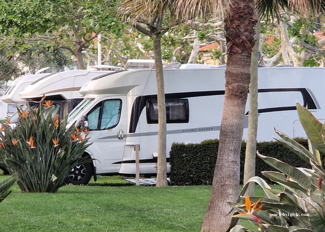 Camping Vallecrosia — foto 2