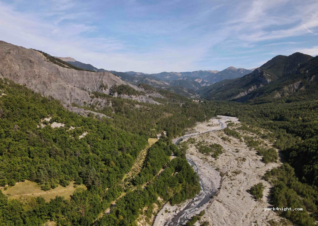 (06470) Villeneuve-d'Entraunes - — foto 2