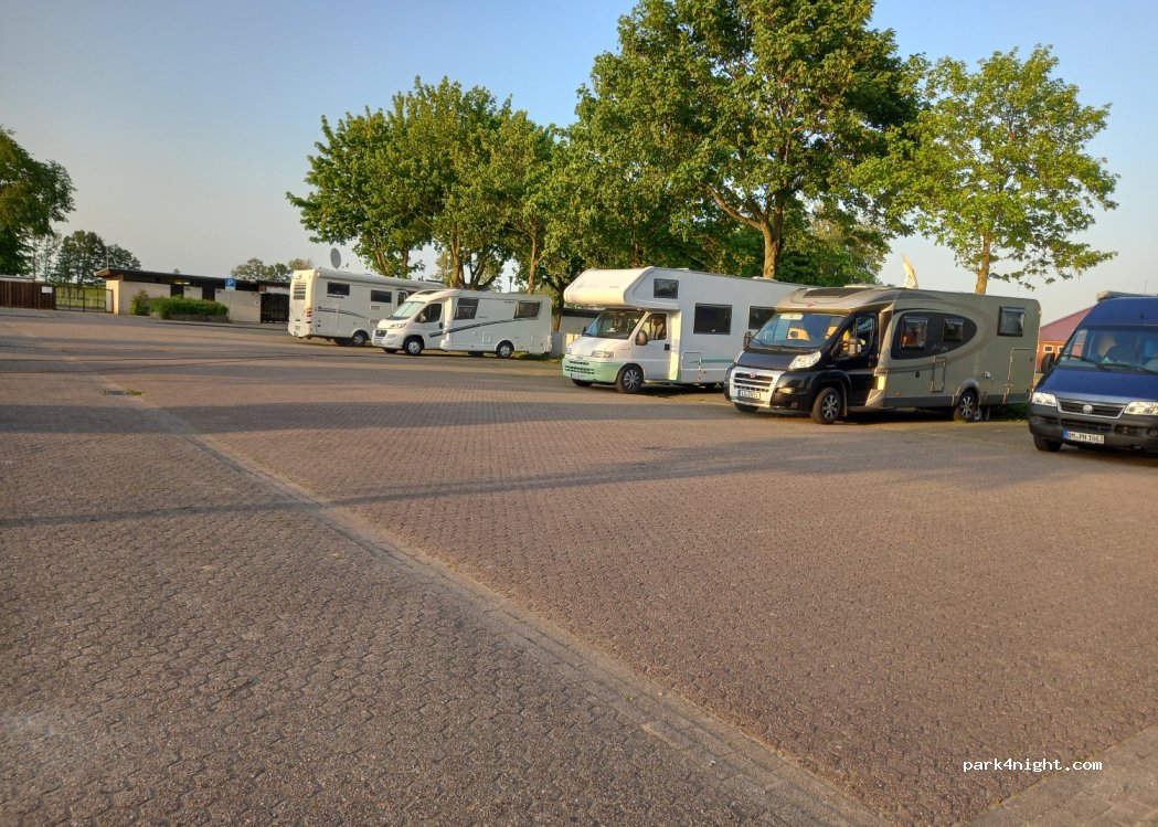 (21729) Freiburg (Elbe) - 21 Am Bassin — foto 2