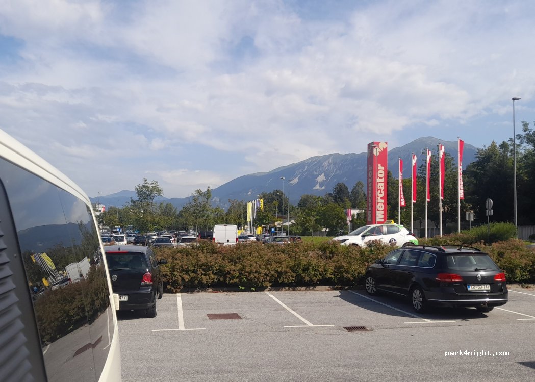 (4248) Lesce - 56 Rožna Dolina — foto