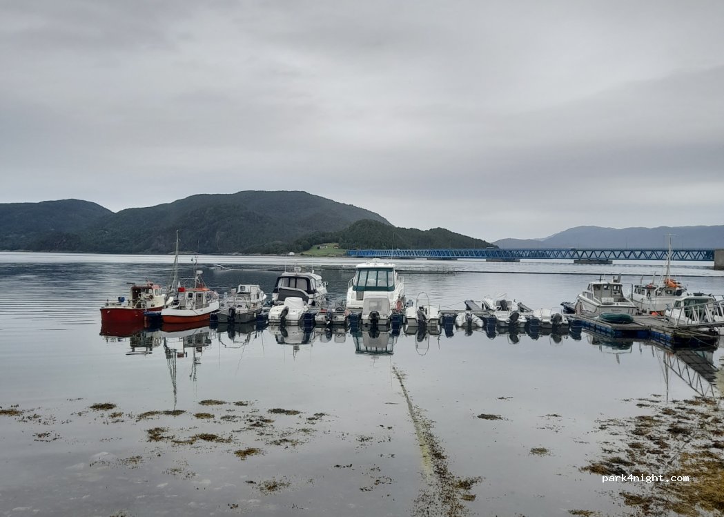 (6633) Gjemnes - 24 Sekundær Fylkesveg 285 — foto
