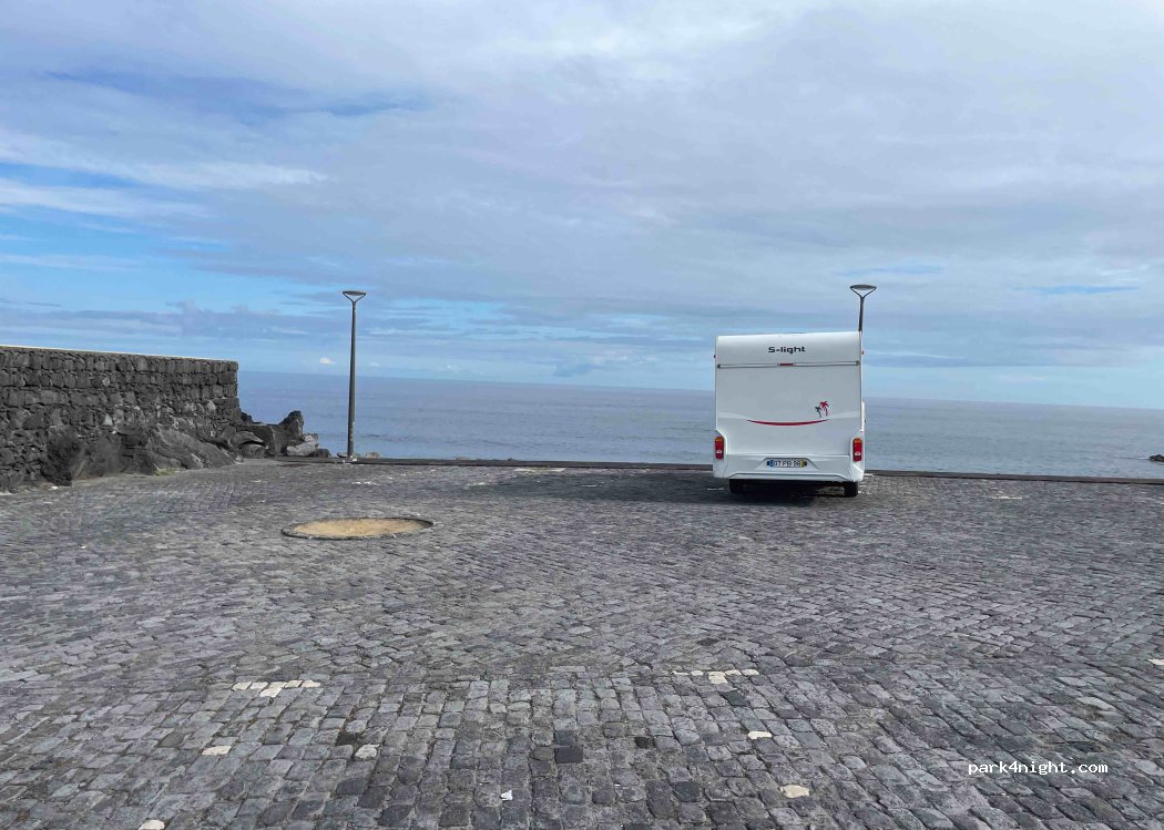 (9600) Ribeira Grande - 32 Rua do Castelo — foto 2