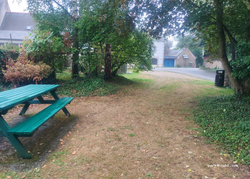 (29250) Saint-Pol-de-Léon - 697 Rue de Morlaix — foto 4
