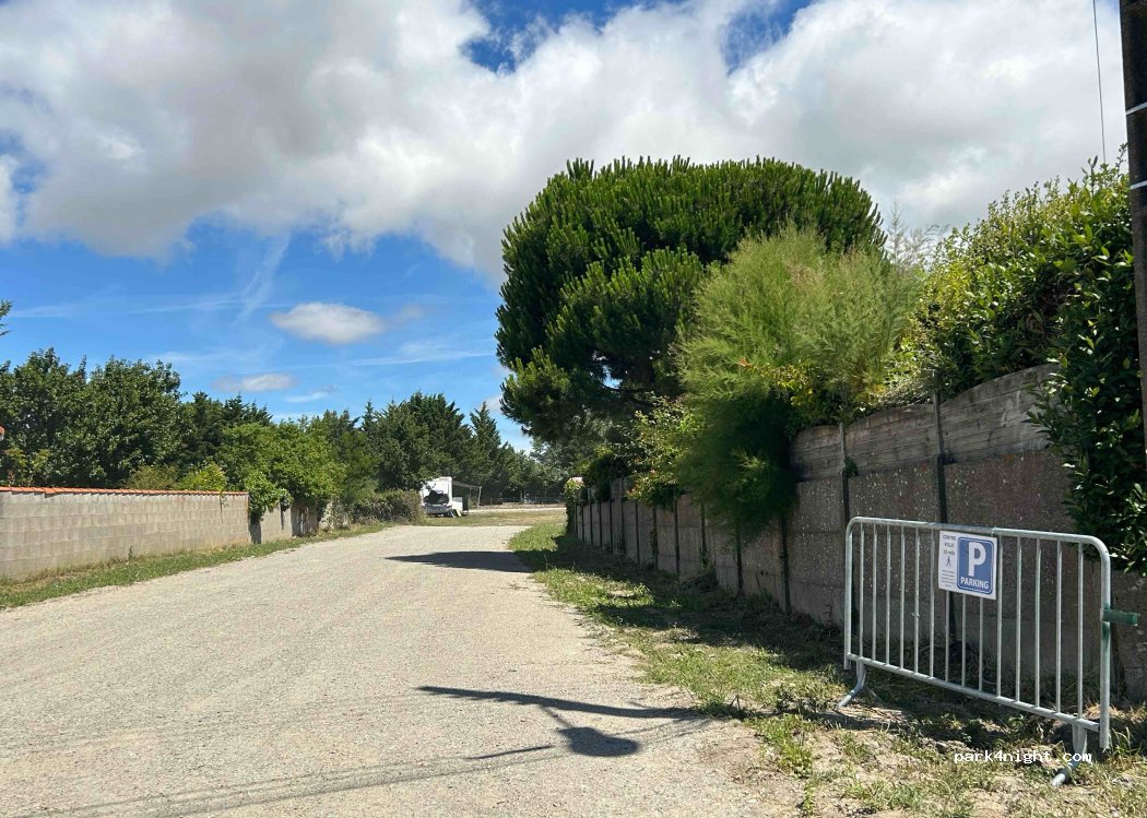 (44760) La Bernerie-en-Retz - Rue Tapié Delhommeau — foto 2